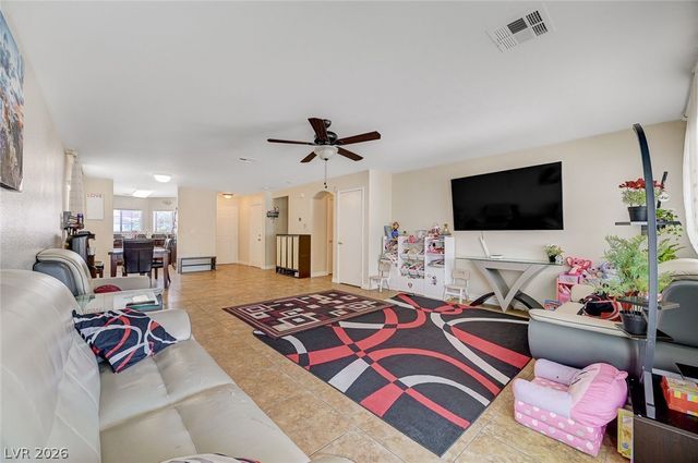1119 Emerald Stone Avenue, North Las Vegas, NV 89081