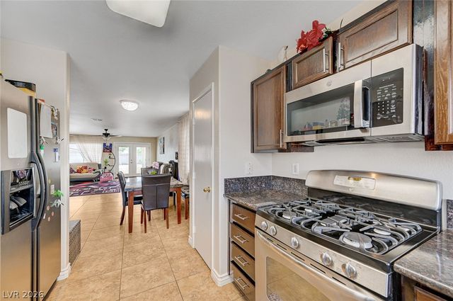 1119 Emerald Stone Avenue, North Las Vegas, NV 89081