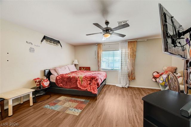 1119 Emerald Stone Avenue, North Las Vegas, NV 89081