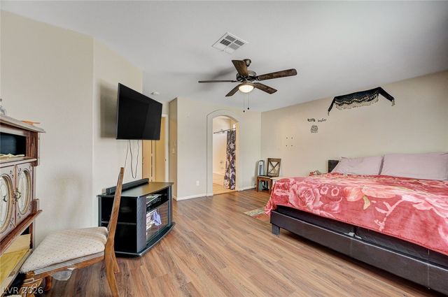 1119 Emerald Stone Avenue, North Las Vegas, NV 89081