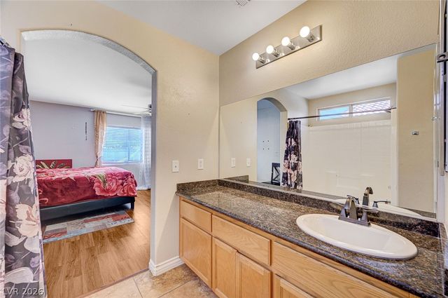 1119 Emerald Stone Avenue, North Las Vegas, NV 89081