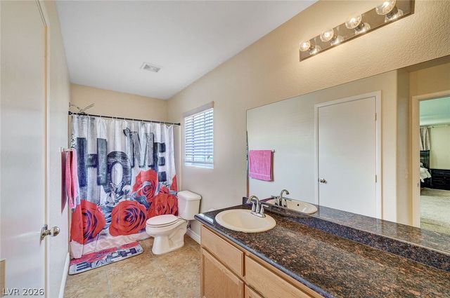 1119 Emerald Stone Avenue, North Las Vegas, NV 89081