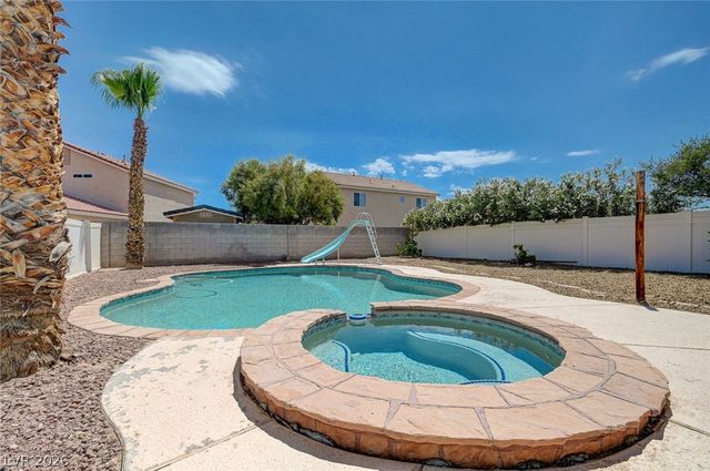 1119 Emerald Stone Avenue, North Las Vegas, NV 89081