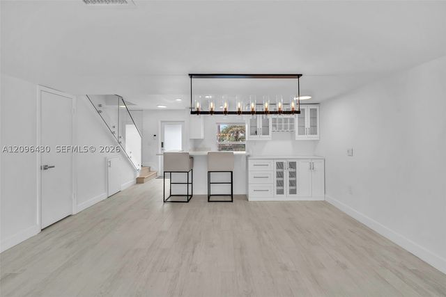 3925 NE 167th St 20, North Miami Beach, FL 33160