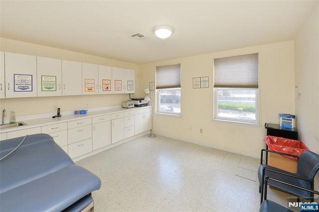 709 Newark Avenue, Jersey City, NJ 07306