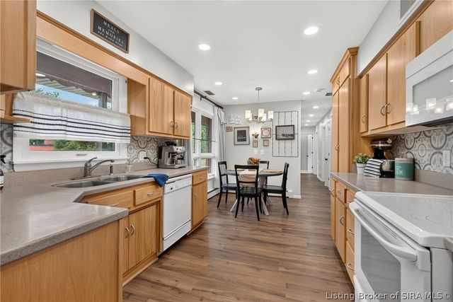 118 Farrington Drive, New Albany, IN 47150