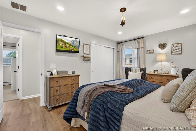 118 Farrington Drive, New Albany, IN 47150