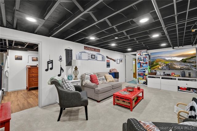 118 Farrington Drive, New Albany, IN 47150