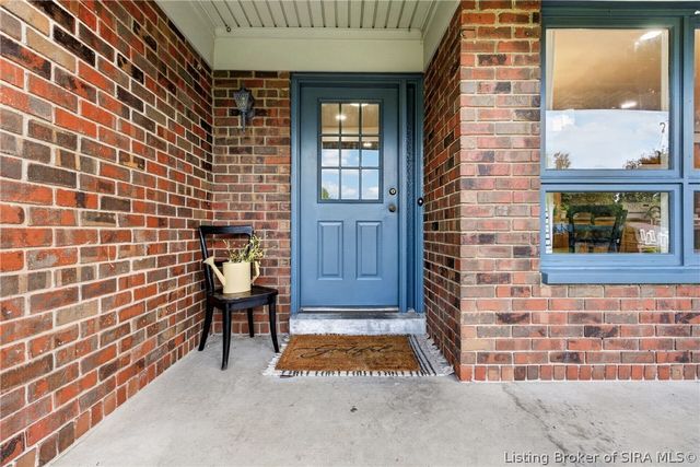118 Farrington Drive, New Albany, IN 47150