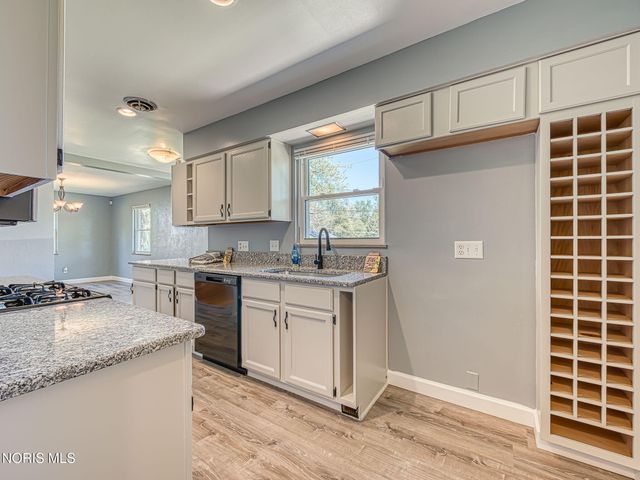 6542 Country Place, Sylvania, OH 43560