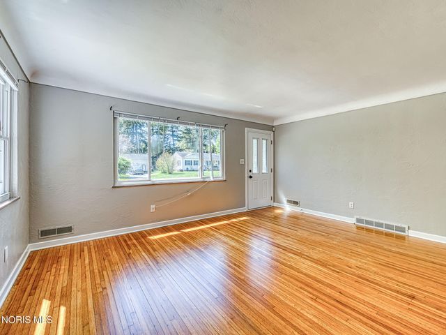 6542 Country Place, Sylvania, OH 43560