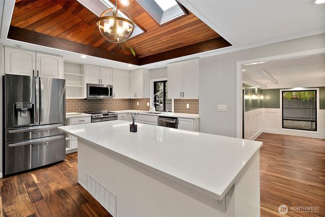 19114 49th Place W, Lynnwood, WA 98036