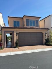 136 Pisano, Irvine, CA 92618