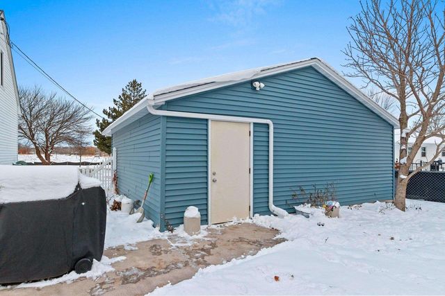 636 E ST JOSEPH STREET, Green Bay, WI 54301