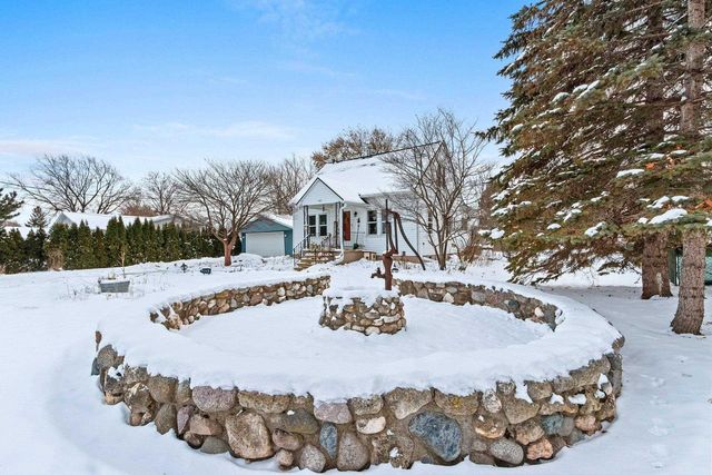 636 E ST JOSEPH STREET, Green Bay, WI 54301