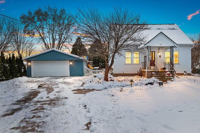 636 E ST JOSEPH STREET, Green Bay, WI 54301