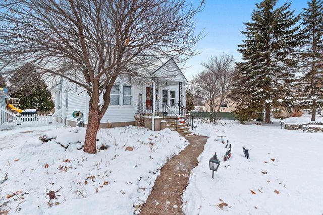636 E ST JOSEPH STREET, Green Bay, WI 54301