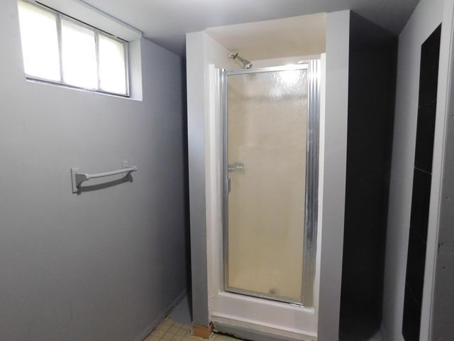 925 Dayton Avenue, Kalamazoo, MI 49048