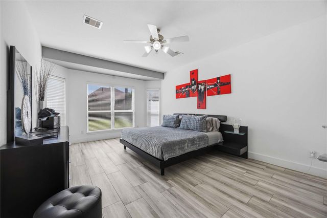 2826 Walnut Crest Drive, Katy, TX 77494