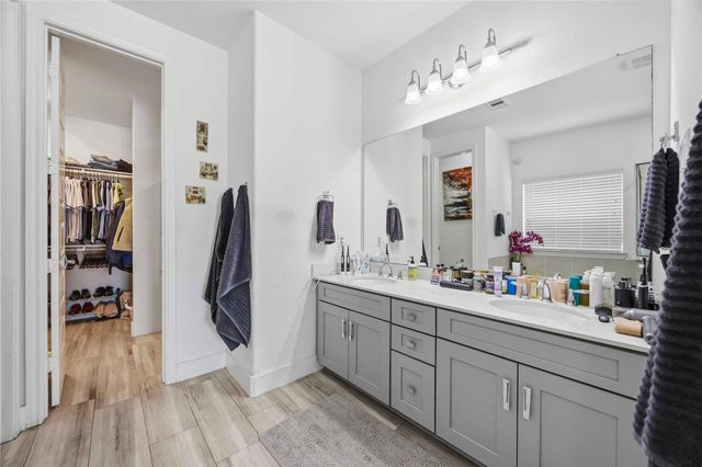 2826 Walnut Crest Drive, Katy, TX 77494