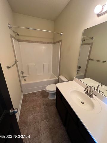 110 Caldwell Loop, Jacksonville, NC 28546