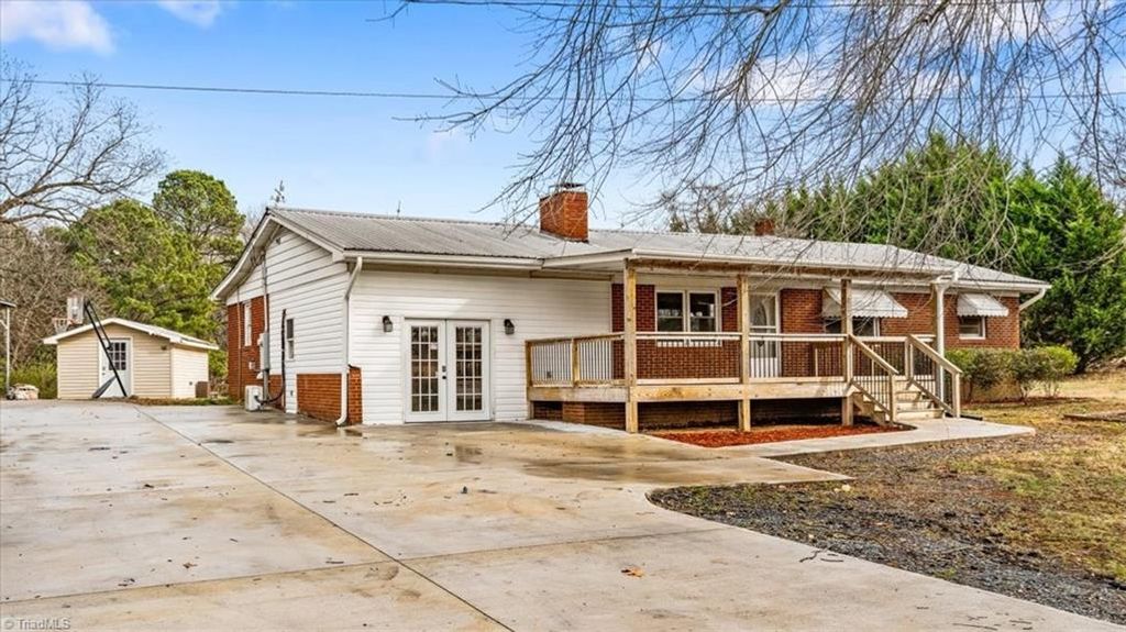 1768 Poole Town Road, Asheboro, NC 27205