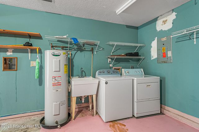 175 Benchor Road NW, Palm Bay, FL 32907