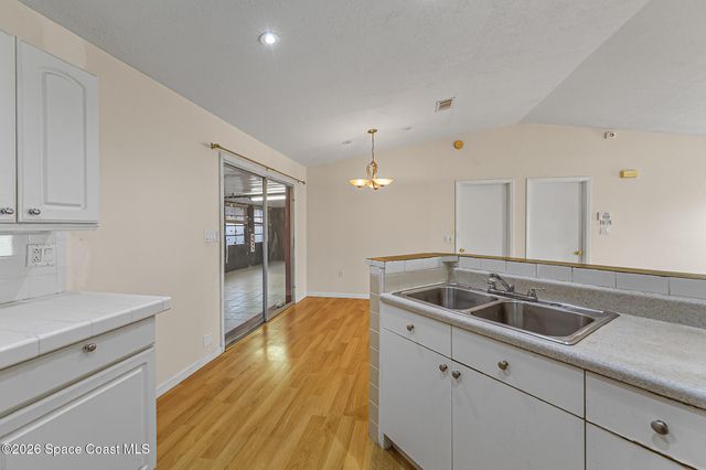 175 Benchor Road NW, Palm Bay, FL 32907