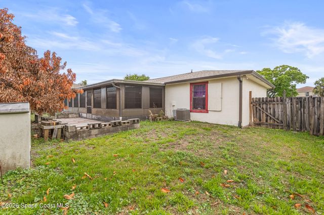 175 Benchor Road NW, Palm Bay, FL 32907