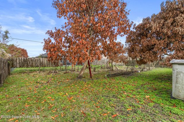 175 Benchor Road NW, Palm Bay, FL 32907