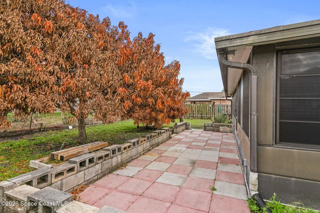 175 Benchor Road NW, Palm Bay, FL 32907