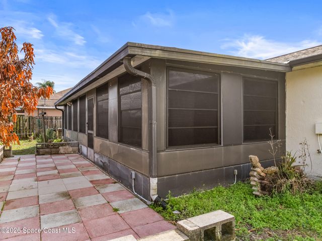 175 Benchor Road NW, Palm Bay, FL 32907