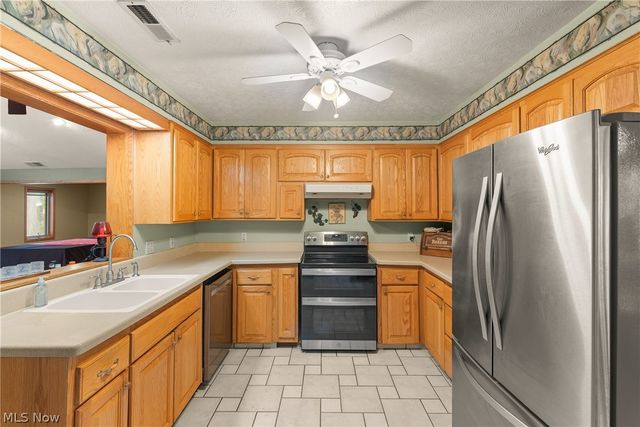 457 Dover Center Road, Bay Village, OH 44140