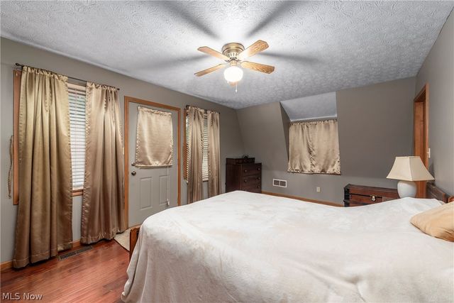 457 Dover Center Road, Bay Village, OH 44140