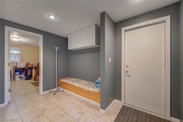 457 Dover Center Road, Bay Village, OH 44140