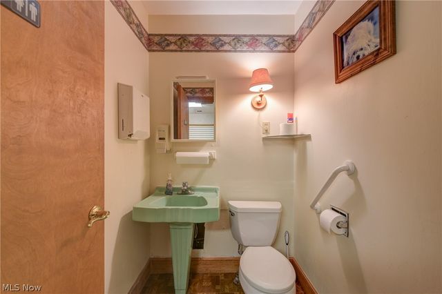 457 Dover Center Road, Bay Village, OH 44140