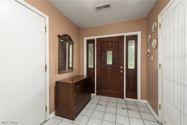 457 Dover Center Road, Bay Village, OH 44140