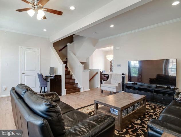 42153 GRADY TER, Aldie, VA 20105