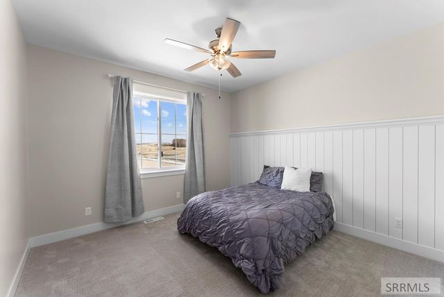 5525 Klamath Falls St, Ammon, ID 83406