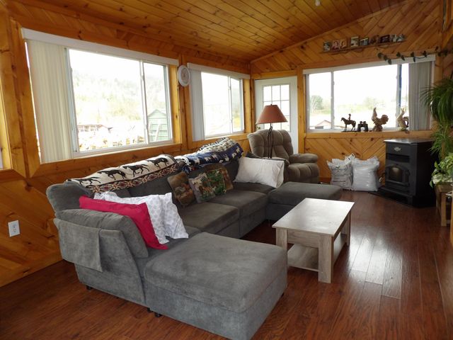 1374 US Route 7S, Wallingford, VT 05773