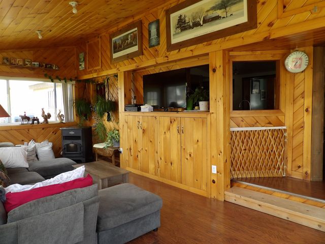 1374 US Route 7S, Wallingford, VT 05773