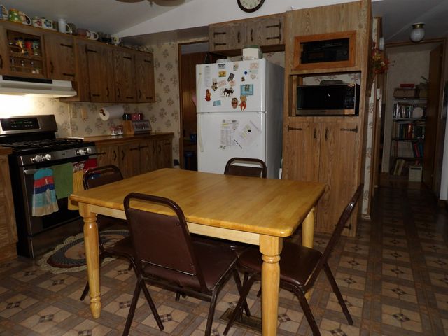 1374 US Route 7S, Wallingford, VT 05773