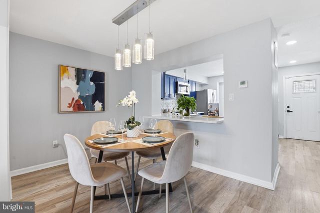 2357 SKYLAND TER SE, Washington, DC 20020