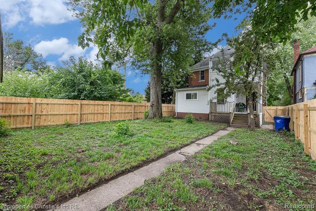 3412 Field Street, Detroit, MI 48214