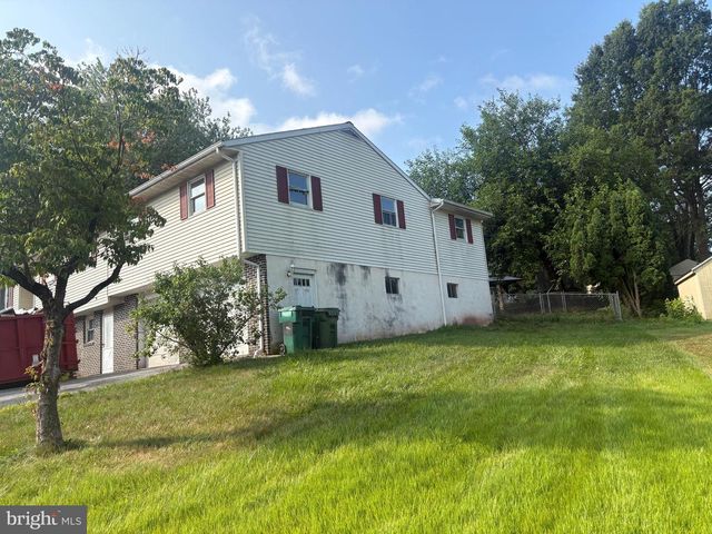 422 E 8TH ST, Birdsboro, PA 19508