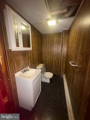 422 E 8TH ST, Birdsboro, PA 19508