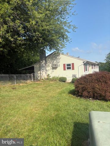 422 E 8TH ST, Birdsboro, PA 19508