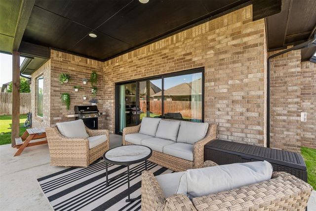 7405 NW 158th Street, Edmond, OK 73013