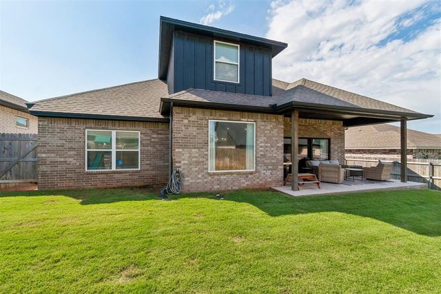 7405 NW 158th Street, Edmond, OK 73013