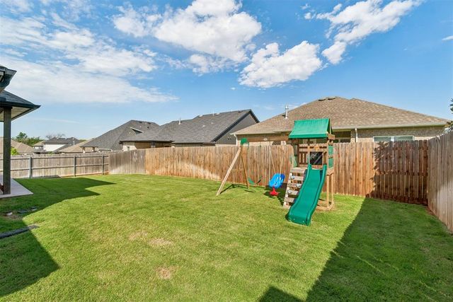 7405 NW 158th Street, Edmond, OK 73013